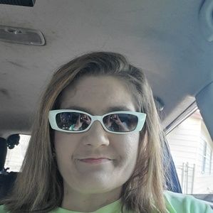 Meet your Posher, Misty